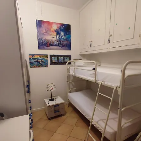 M432 - Marcelli, Trilocale Con Giardino Apartment Marcelli